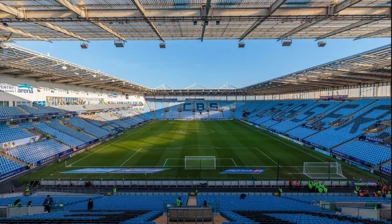 Bên trong sân vận động Coventry Arena
