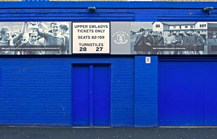 Cổng soát vé Turnstiles Upper Gwladys Street của sân Goodison Park