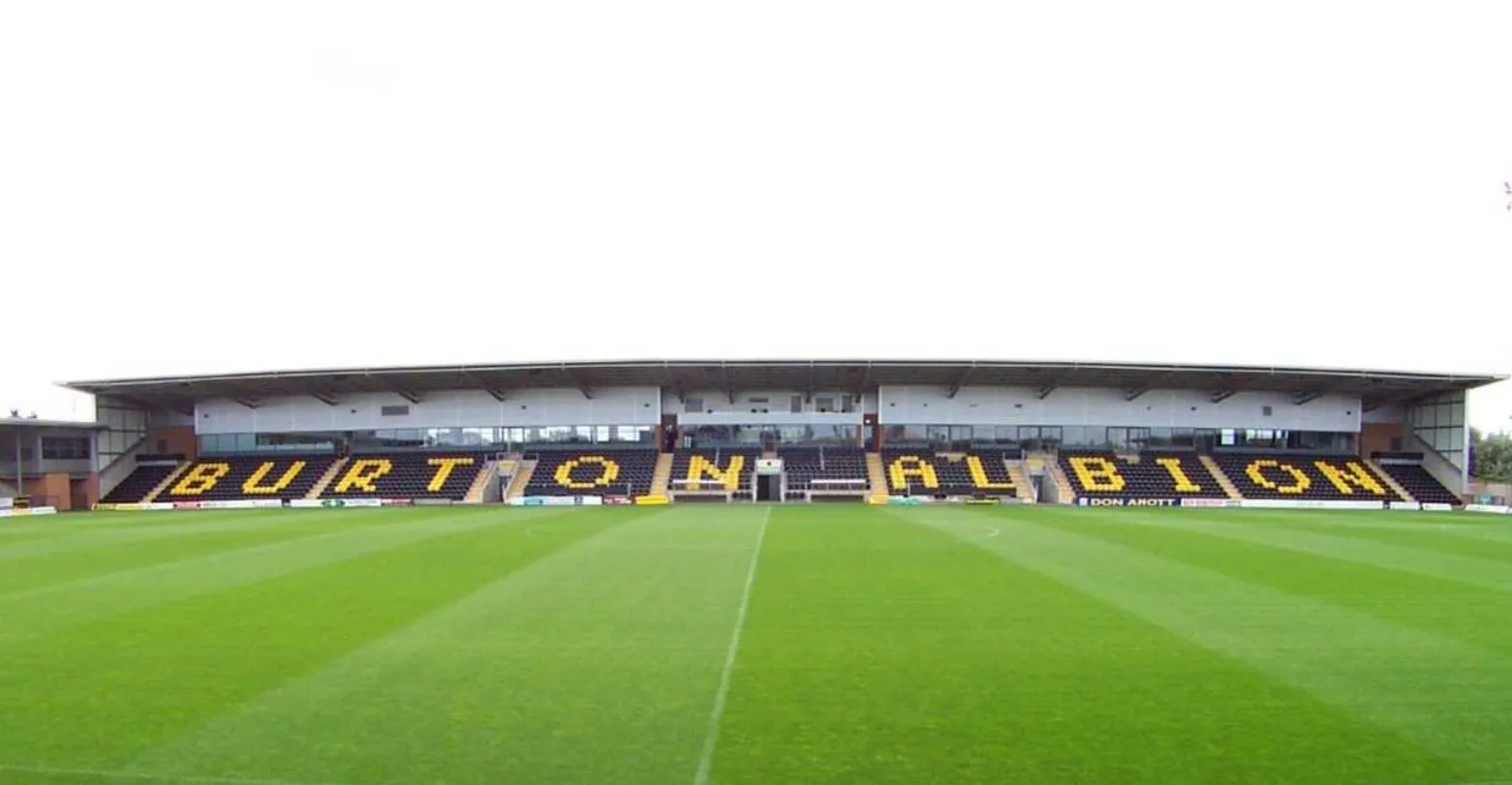 Khán đài chính (Main Stand) của Sân vận động Pirelli
