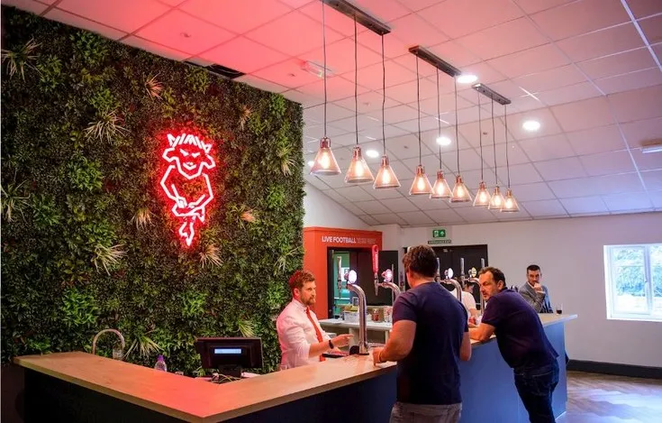 Khu vực sảnh tiếp khách VIP tại sân Sincil Bank