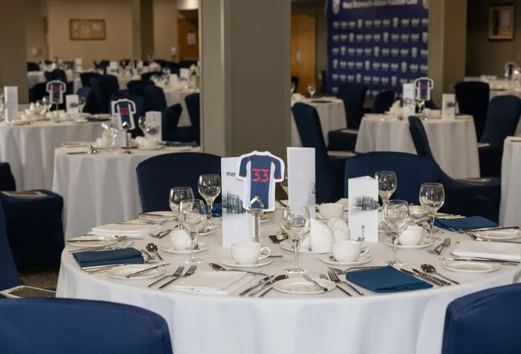 Khu vực tiếp đón khách VIP tại The Hawthorns, nơi các trải nghiệm đẳng cấp được cung cấp cho người hâm mộ và đối tác.
