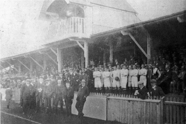 Lễ khai trương Kenilworth Road năm 1905