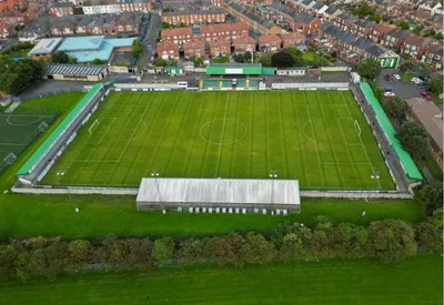 Sân vận động Croft Park, tổ ấm của Blyth Spartans với lịch sử lâu đời.