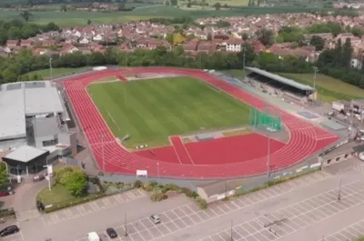 Sân vận động Melbourne Chelmsford nhìn từ trên cao, tổ ấm của CLB Chelmsford City