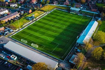 Sân vận động Victory Park của Chorley FC nhìn từ trên cao, toát lên vẻ cổ kính và lịch sử