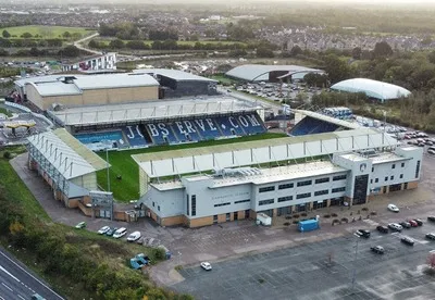 Toàn cảnh sân JobServe Community Stadium nhìn từ trên cao