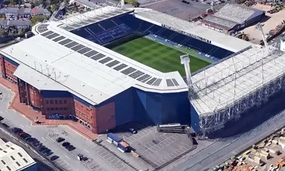 Toàn cảnh sân vận động The Hawthorns từ trên cao, sân nhà lịch sử của West Bromwich Albion.